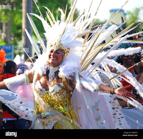 Carnival Queen Brabet