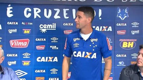 Negociante De Cassino Contratacao Do Cruzeiro